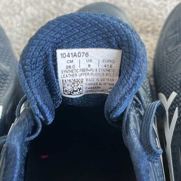 Men’s Asics tennis shoes size 7 1/2 or 8 - Picture 2 of 8